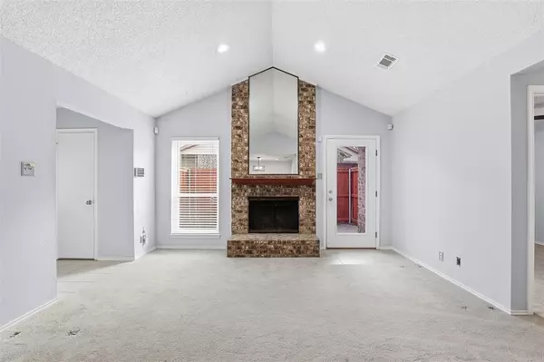 Euless, TX 76039,1611 Willow Lane