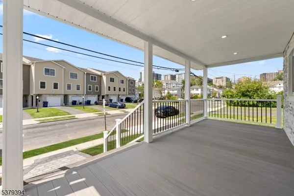 Hackensack City, NJ 07601,240 Berry St