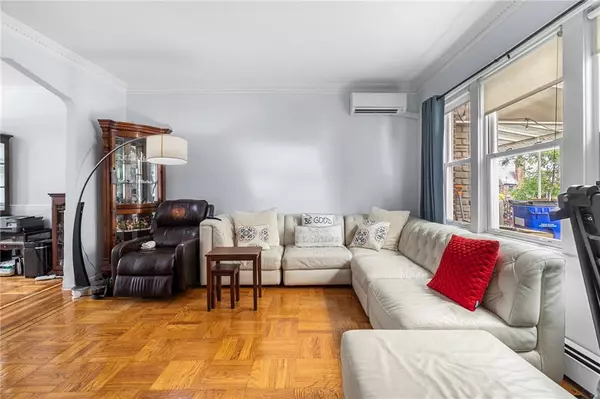 Brooklyn, NY 11234,1736 East 33rd ST