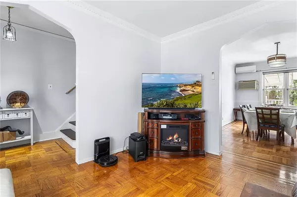 Brooklyn, NY 11234,1736 East 33rd ST