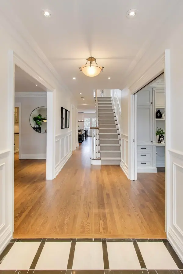 Toronto C04, ON M4R 1S6,72 Cheritan AVE