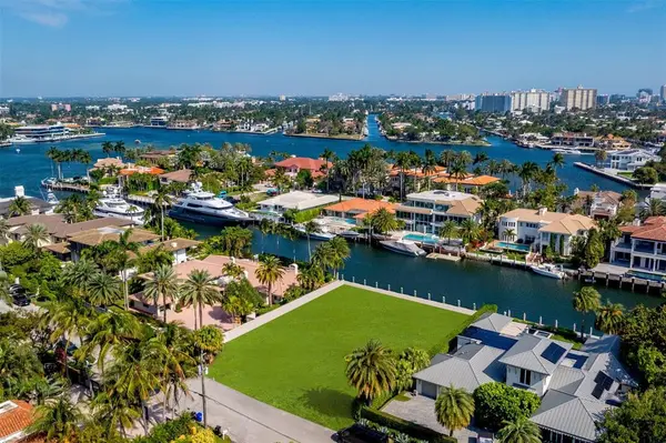 Fort Lauderdale, FL 33316,2455 Del Lago Dr