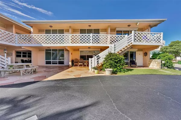 Lauderdale By The Sea, FL 33308,4627 Bougainvilla Dr #1A