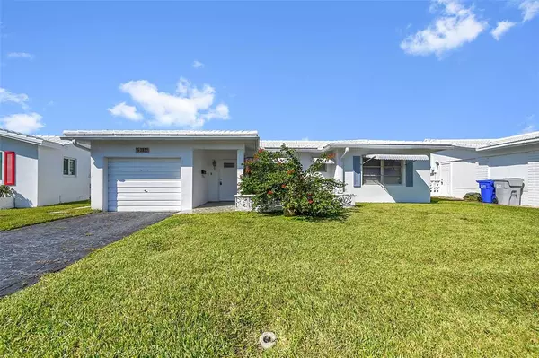 2851 W Golf Blvd, Pompano Beach, FL 33064
