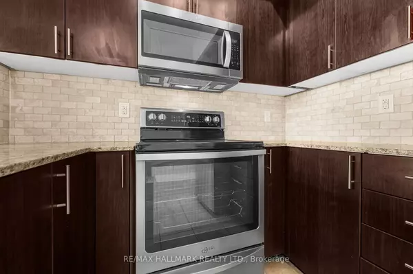 Vaughan, ON L4J 0H2,520 Steeles AVE #1508