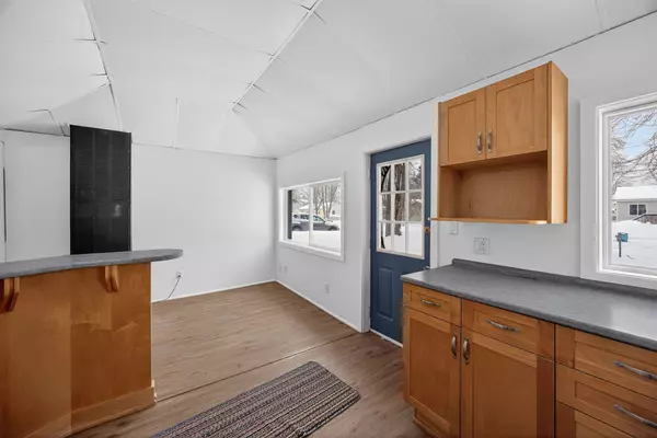 Severn, ON L0K 1G0,3410 Beachview AVE