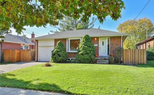 4 Beaver Bend CRES #Bsmt, Toronto W08, ON M9B 5P8