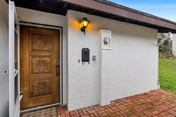 Duncan, BC V9L 2E9,6172 Alington Rd #1