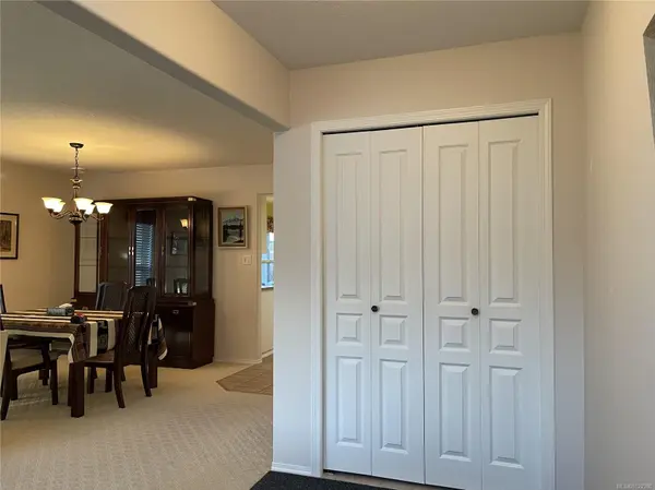 Port Alberni, BC V9Y 8H3,3535 Burde St #15