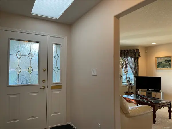 Port Alberni, BC V9Y 8H3,3535 Burde St #15