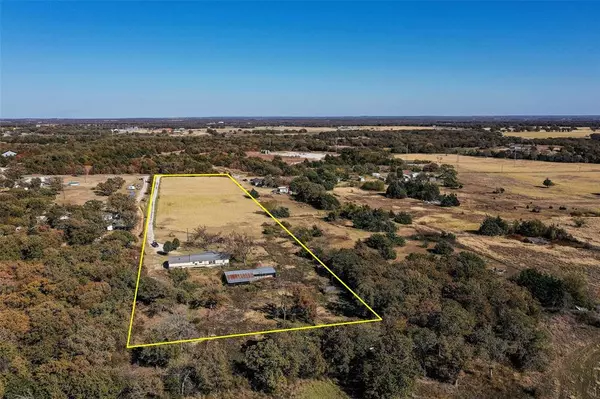 Bowie, TX 76230,738 Orchard Road