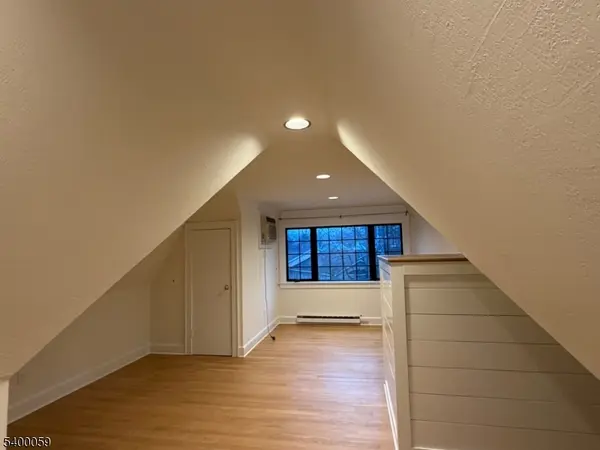 Millburn Twp., NJ 07078,29 Glenwood Dr