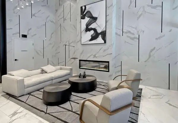 Toronto C08, ON M5B 0C5,82 Dalhousie ST #3611