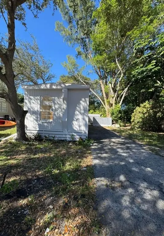 6800 NW 39 ave # 232, Coconut Creek, FL 33073