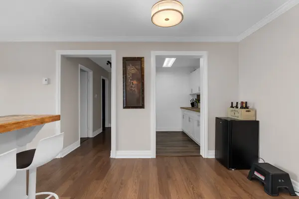 Barrie, ON L4N 1L9,175 Edgehill DR #A9