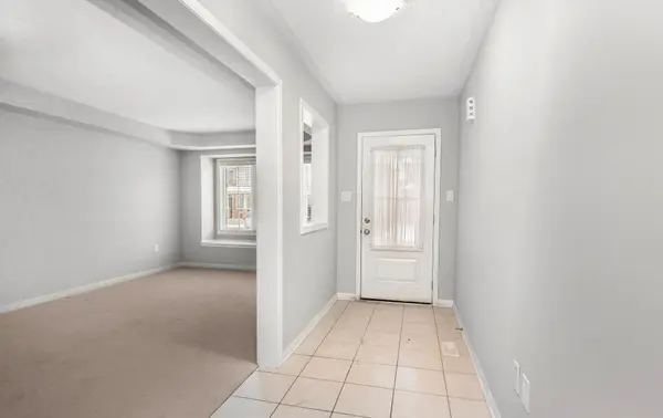 Milton, ON L9T 8N9,261 Gleave ( Upper Level) TER