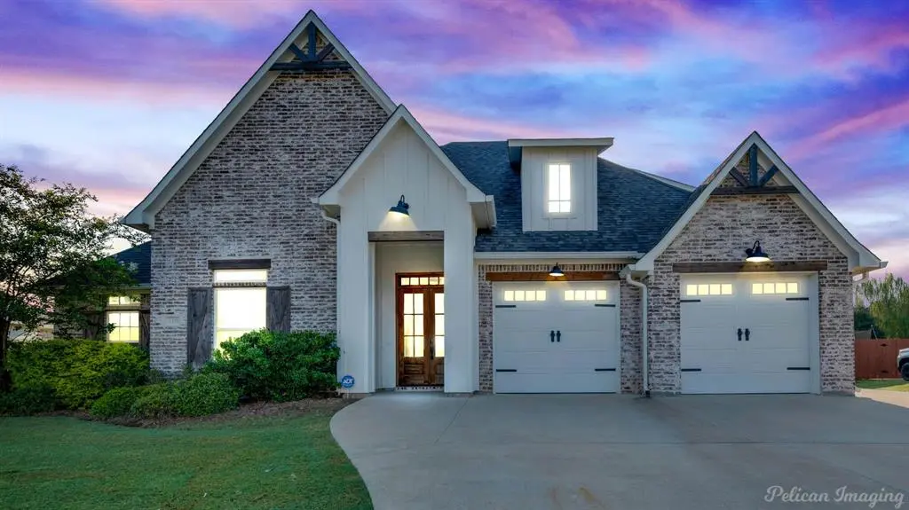 Stonewall, LA 71078,210 Lori Drive