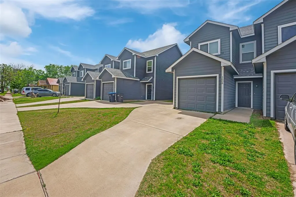 Fort Worth, TX 76104,1606 Ash Crescent Street