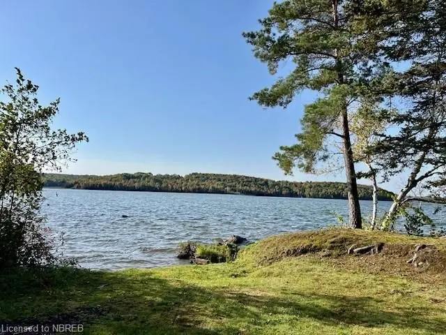 Bonfield, ON P0H 2E0,47 LAKESHORE RD