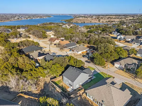 2710 San Gabriel Drive, Granbury, TX 76048