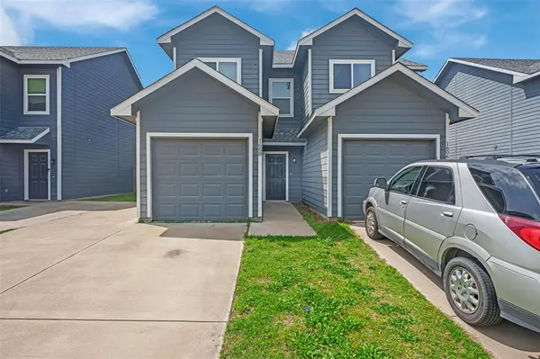 Fort Worth, TX 76104,1606 Ash Crescent Street