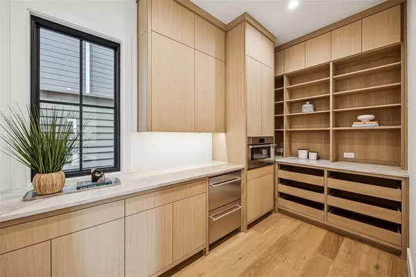 Dallas, TX 75214,6833 Northridge Drive