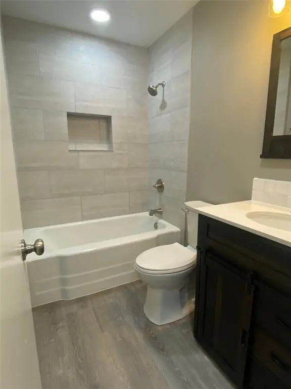 Weatherford, TX 76086,1445 W Ball Street