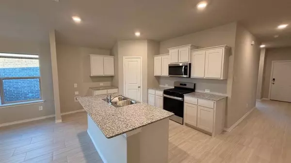 Fort Worth, TX 76131,8445 HOLLYMEAD Lane