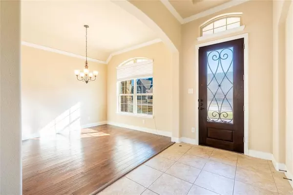 Rowlett, TX 75089,9101 Waters Lane