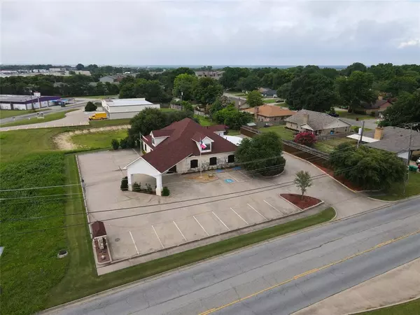 1700 Gallagher Drive, Sherman, TX 75090