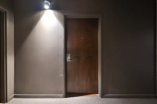 Toronto C08, ON M5A 4T6,261 King ST E #205