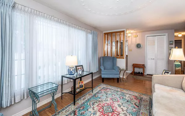 Innisfil, ON L9S 1P1,36 Weeping Willow DR