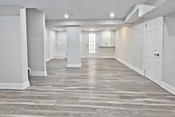 Brampton, ON L6X 3S4,4 Gatesgill ST #Lower