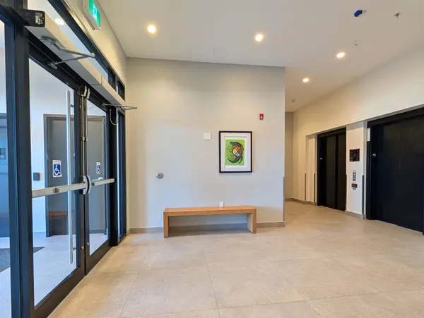 Manor Park - Cardinal Glen And Area, ON K1K 5C2,1350 Hemlock RD #513