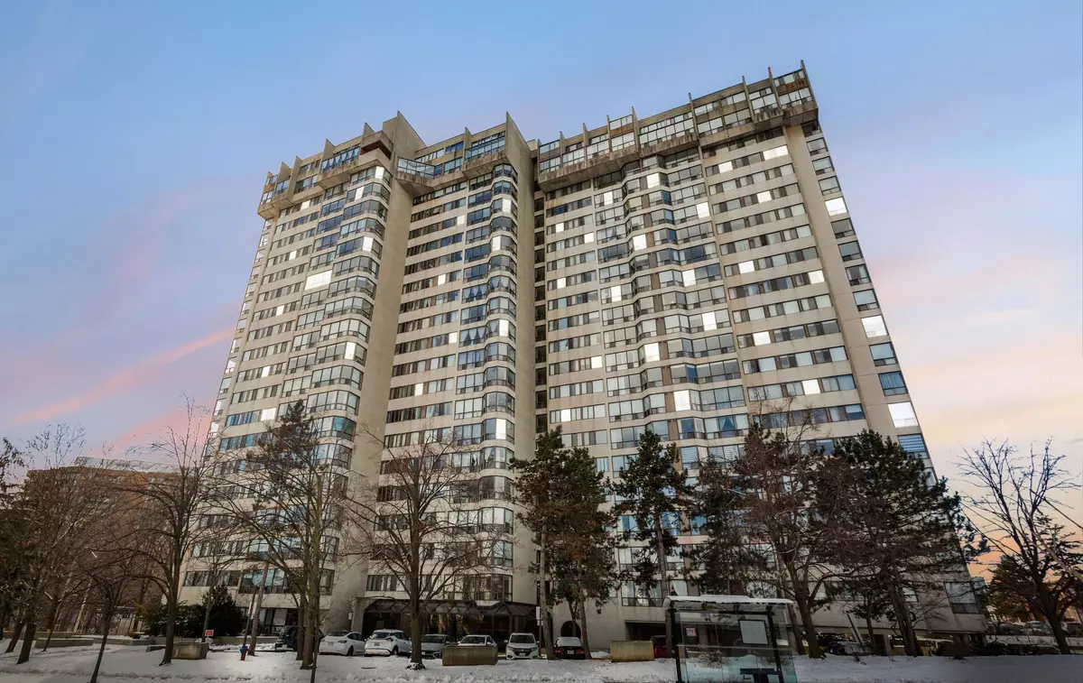 Mississauga, ON L4Z 1S3,200 Robert Speck Pkwy #204