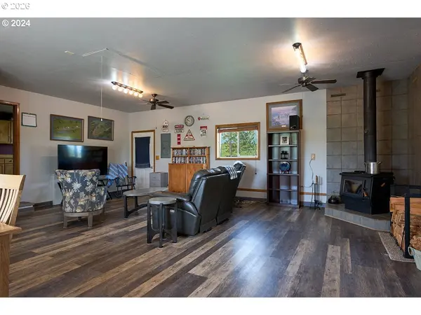 76014 Hwy 82, Elgin, OR 97827