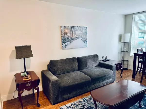 Toronto C01, ON M5V 3W6,20 Blue Jays WAY #909