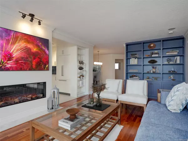 Victoria, BC V9A 7M5,75 Songhees Rd #803