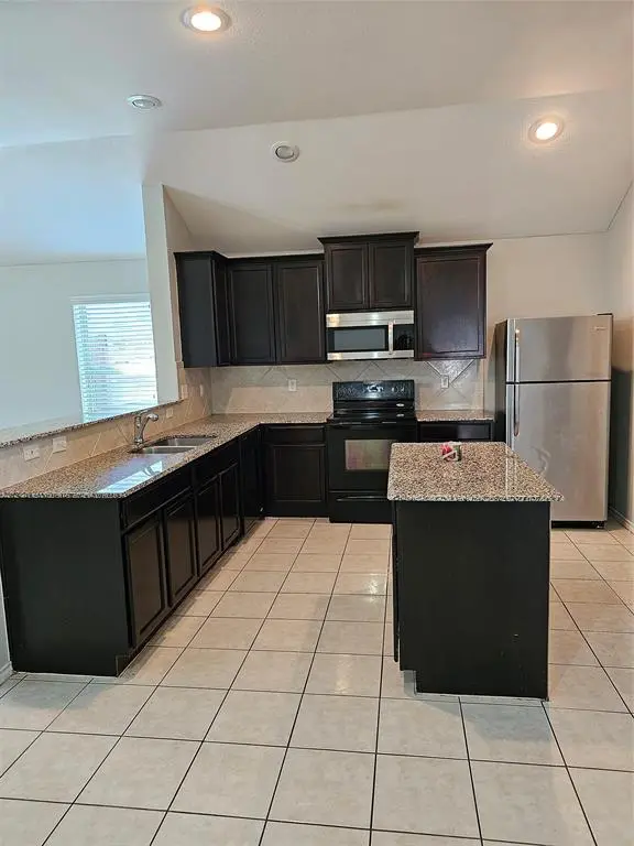 Fort Worth, TX 76036,421 Haddington Street