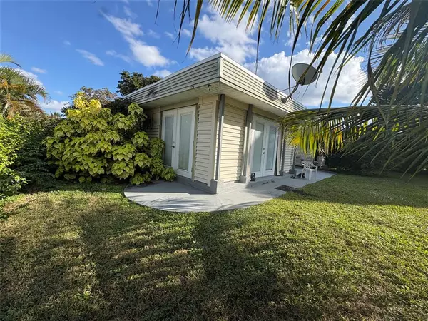 Tamarac, FL 33321,6303 NW 73rd Ave