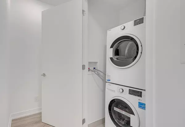 Toronto W05, ON M3M 0E1,3100 keele ST #304