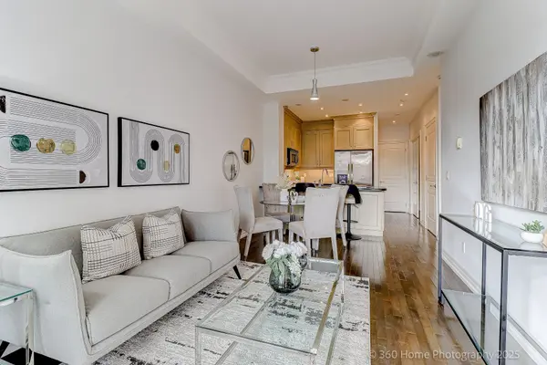 Toronto C12, ON M4G 0A1,20 Burkebrook PL #316