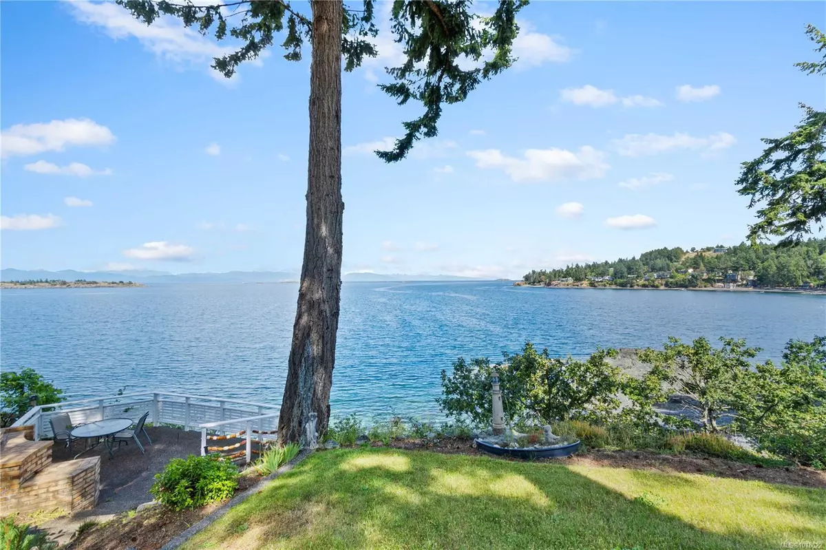 Nanoose Bay, BC V9P 9J3,3049 Dolphin Dr