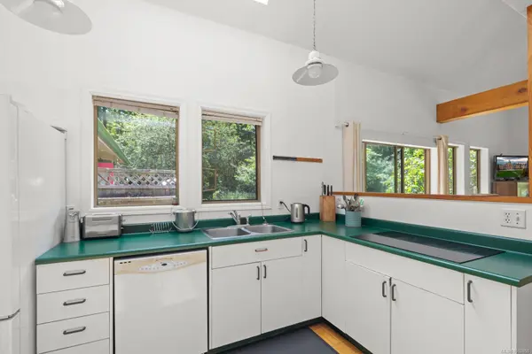 Metchosin, BC V9C 4E4,780 Winfall Rd