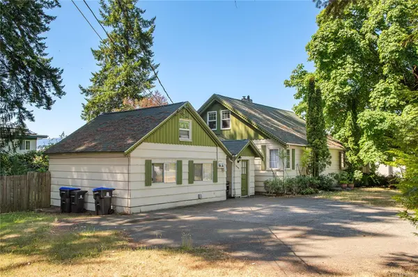 Comox, BC V9M 1Y1,1963 Buena Vista Ave