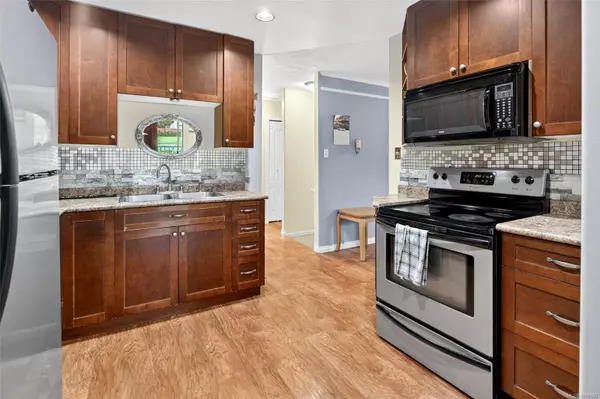 Crofton, BC V0R 1R0,8075 Queen St