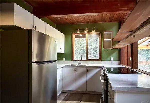 Gabriola Island, BC V0R 1X5,1545 Whalebone Dr