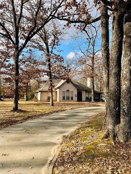 455 Timber Lakes, Powderly, TX 75473