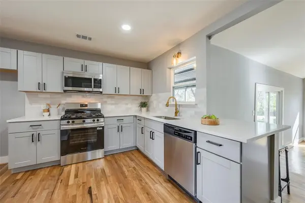 Dallas, TX 75228,10136 San Juan Avenue