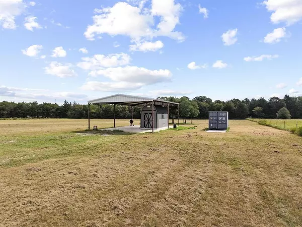 Honey Grove, TX 75446,1362 County Road 2850